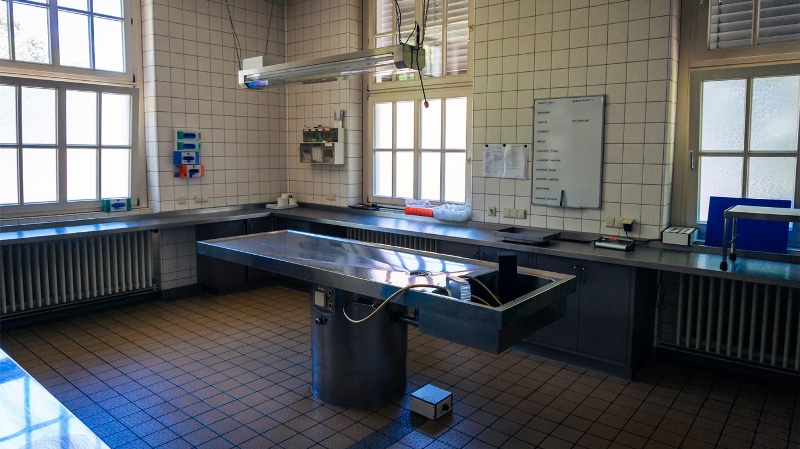 Διετάχθη κατεπείγουσα προκαταρκτική εξέταση για τους ιατροδικαστές της Πάτρας